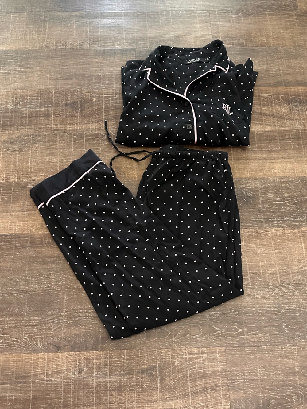 Lauren Ralph Lauren Two Piece Classic Black With Pink Polka Dots Pajamas Size L - Picture 4 of 4